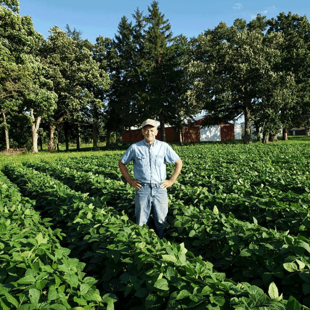 Illinois grain grower named MOSES Organic Farmer of 2022