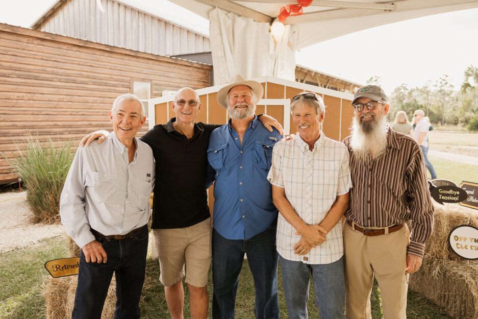 Lipman says farewell to longtime company officials